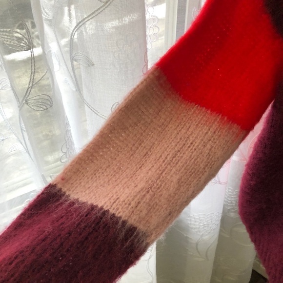 Molly bracken color  block red sweater SZ M/L NWT - Picture 5 of 10